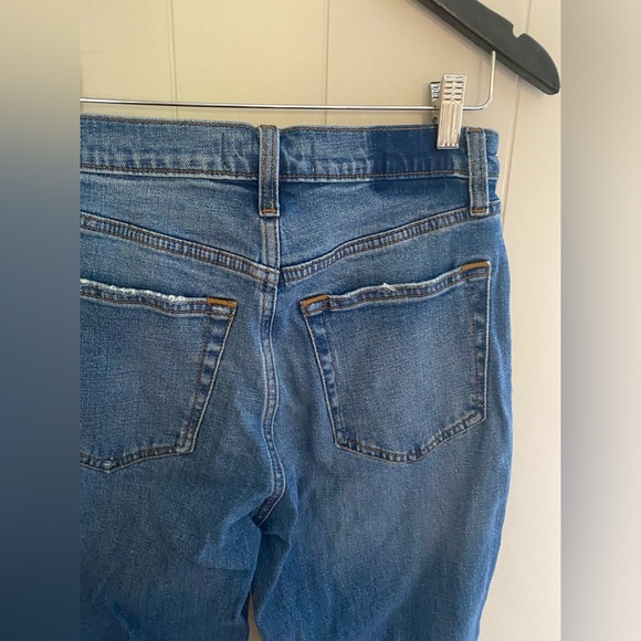 Abercrombie & Fitch Ultra High Rise Ankle Straight Jeans - Picture 8 of 9